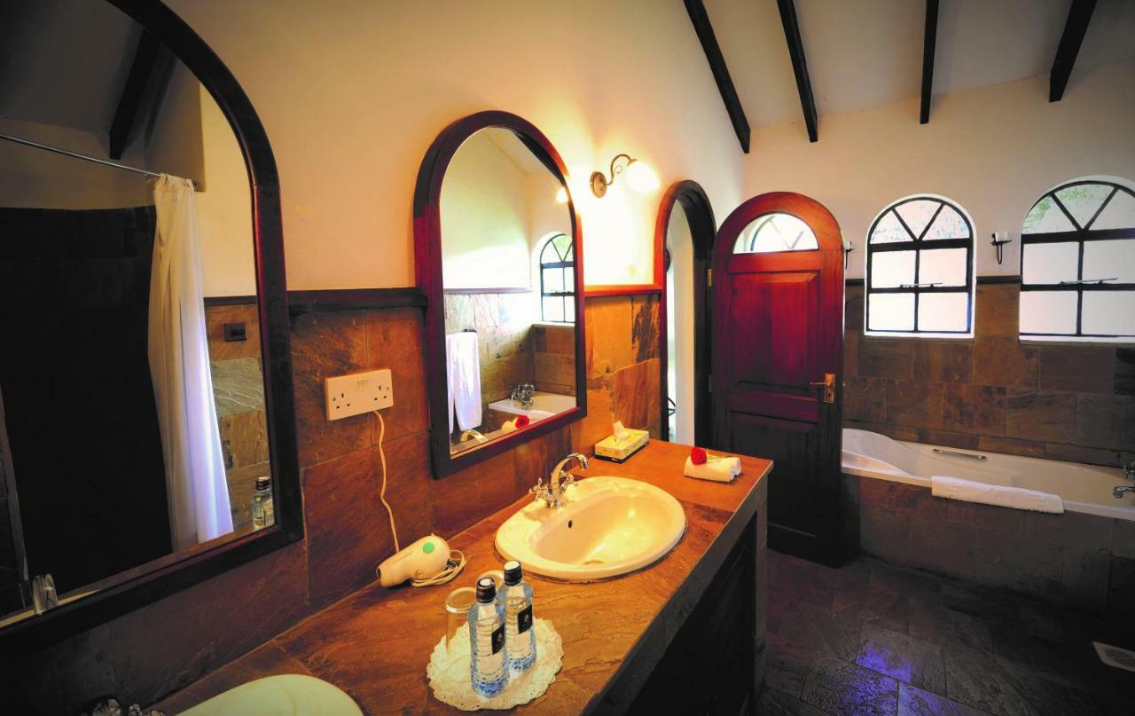Karen Blixen Coffee Garden & Cottages 奈洛比 外观 照片
